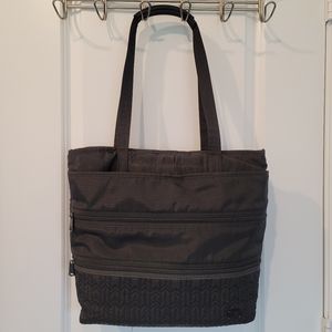 Lug Taxi Tote Bag - black